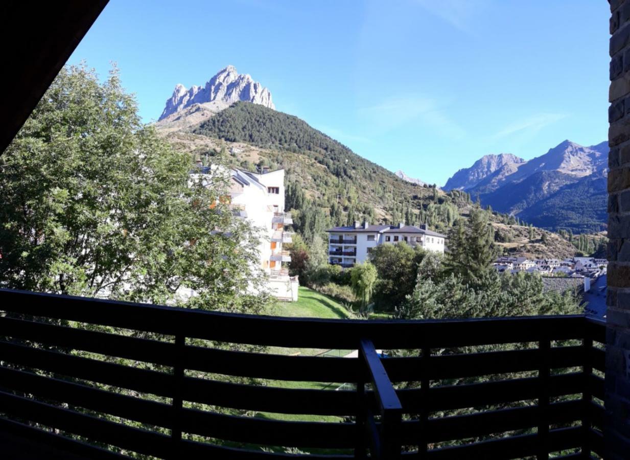 Excelsior. Espectacular Y Exclusivo Apartamento En Sallent De Gallego. Exterior photo